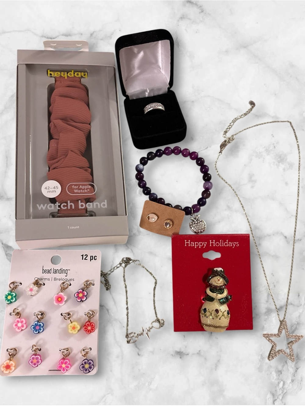 Bundle of 10 items jewlery & accessories new